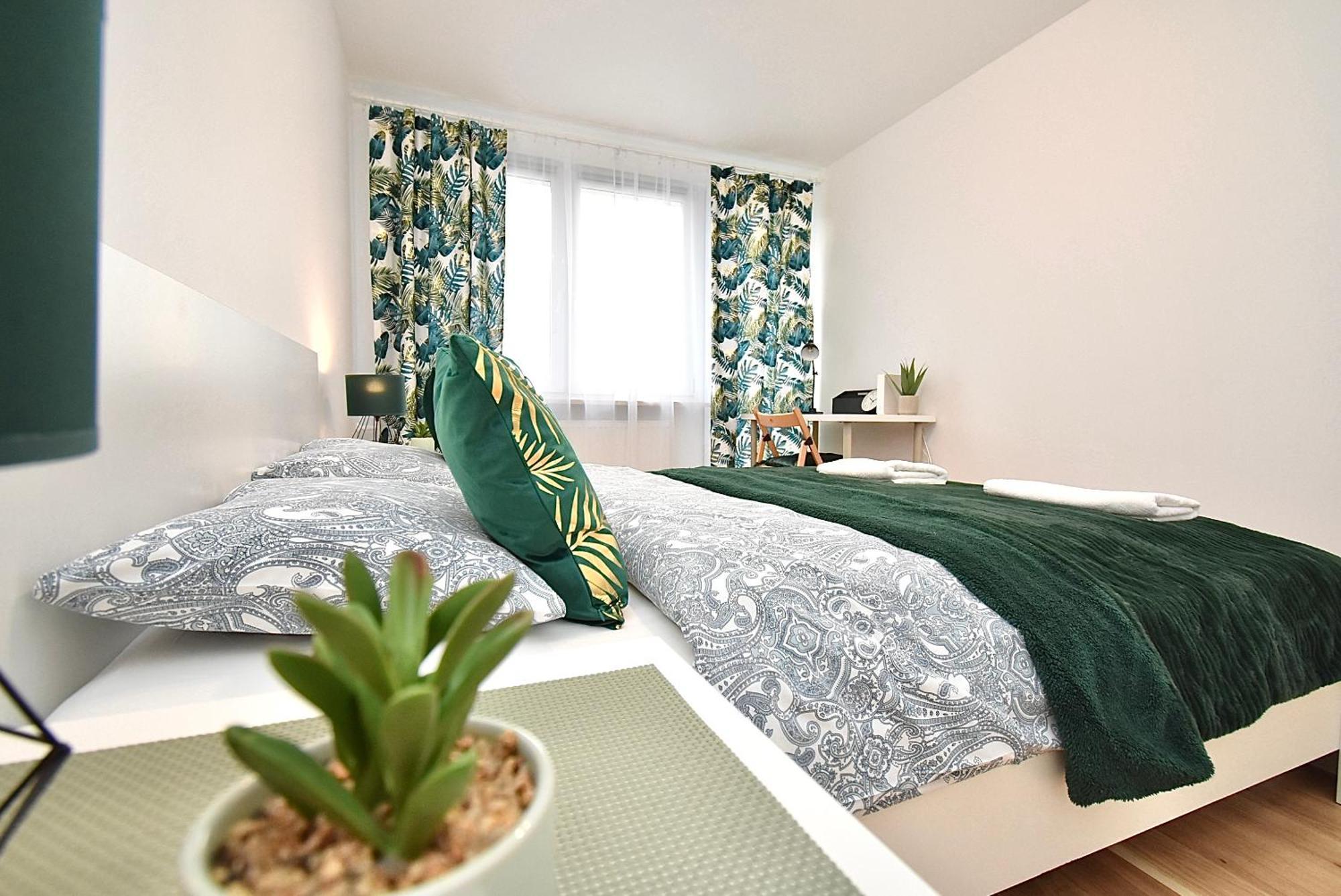 Rental Apartment Obrzezna Warsaw Exterior photo